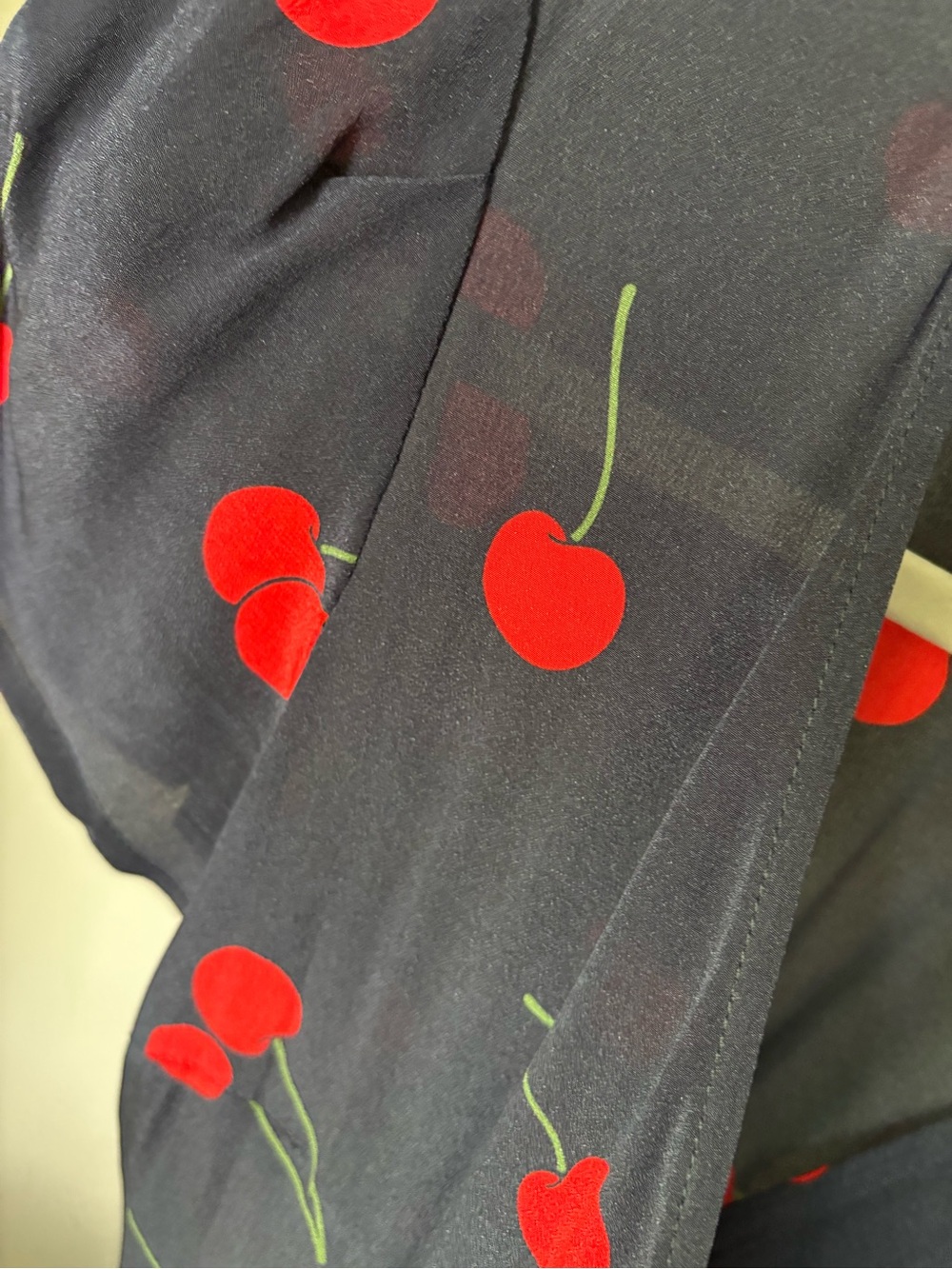Réalisation Par, The Teale in Wild Cherry - Picture 7 of 11